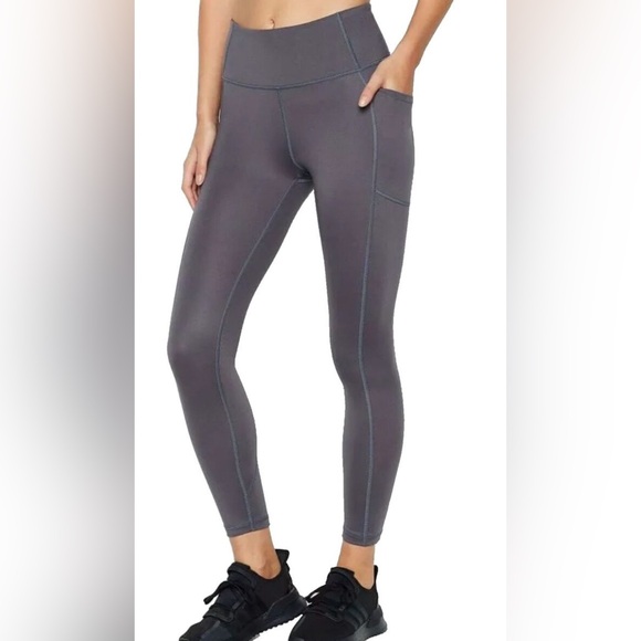 Victoria Secret Sport Leggings w/ Pockets - Picture 6 of 6